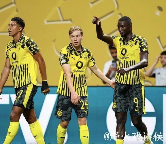 历史战绩碾压！多特对弗赖堡豪取7连胜，每场至